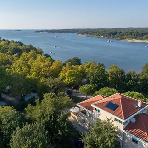 Apartment Rea, Funtana